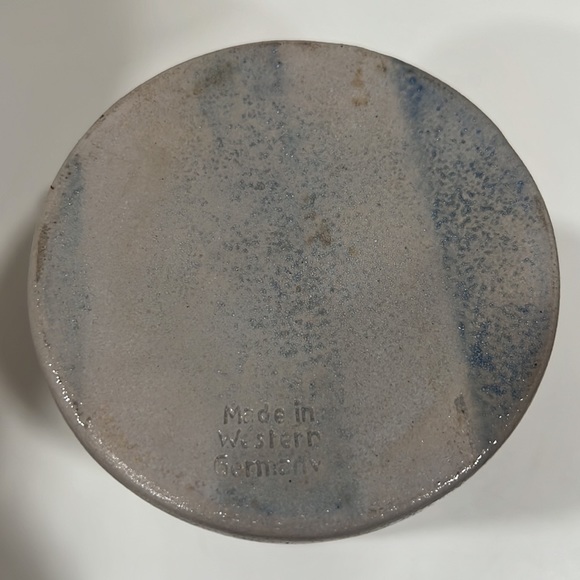 Vintage Stoneware HB Hofbrauhaus German Tankard Octoberfest stein 0.5lt mark - Picture 4 of 4